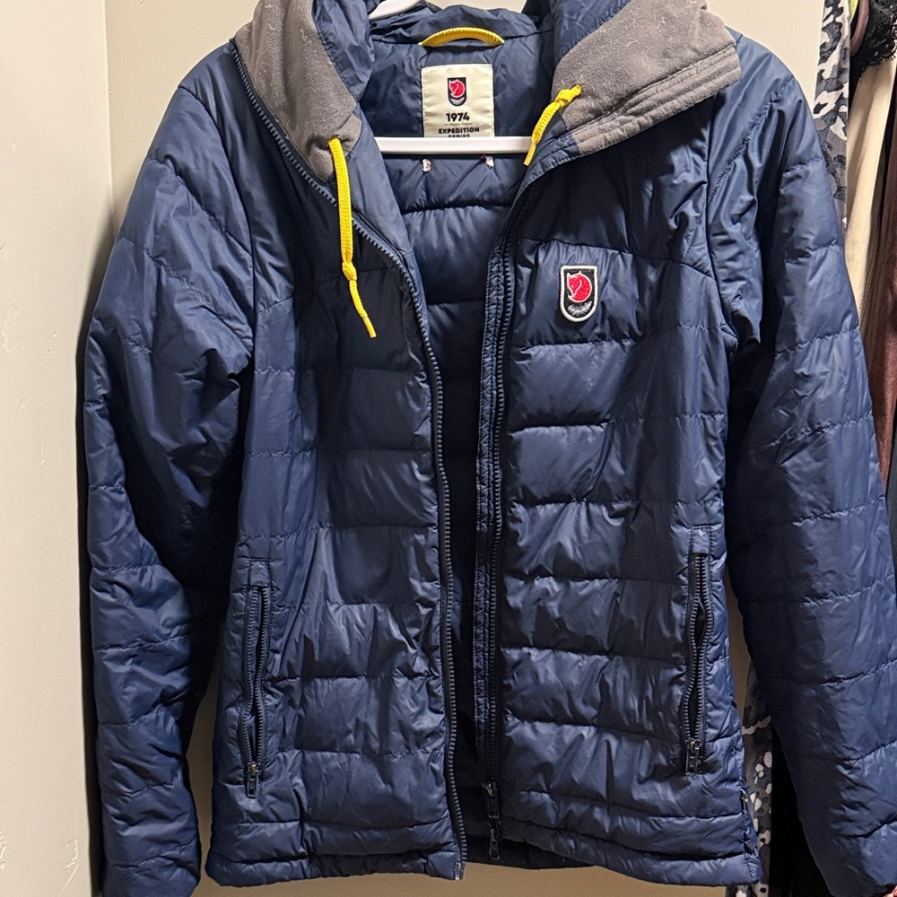 Fjallraven Navy Puffer Jacket with Gray Hood